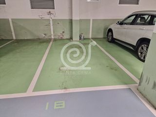 Garaje en venta en Los Castros - Castrillón - Eiris en Coruña (A)