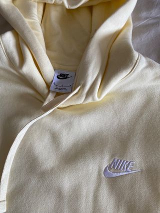 Sudadera Nike Amarilla