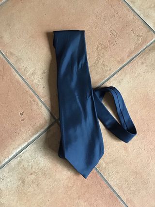 Cravatta blu