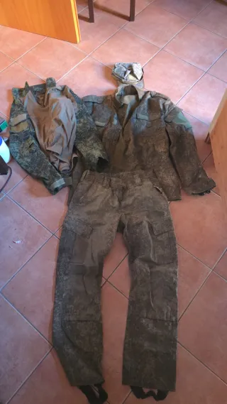 Divisa militare russa mimetica radnik emr