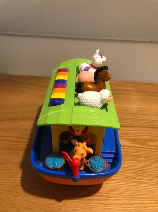 Barco Arca de Noé con Animales