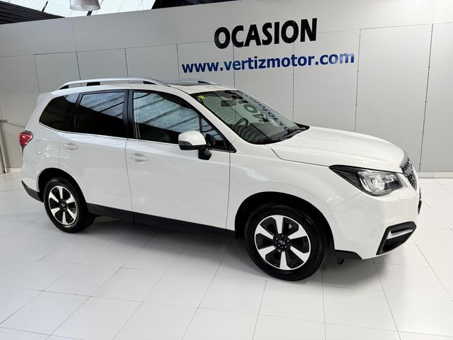 Subaru Forester 2.0 Lineartronic Executive