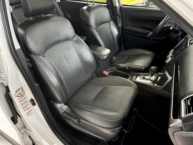 Subaru Forester 2.0 Lineartronic Executive