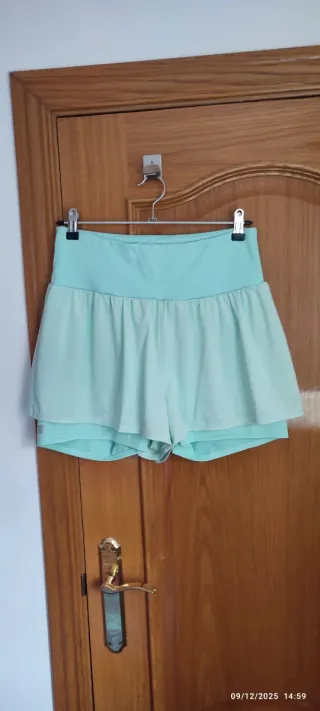 Pantalón corto deportivo mujer