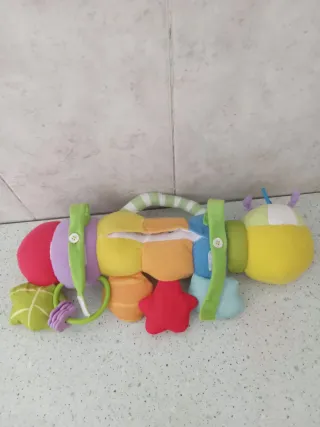 Gusano musical para carrito o silla de bebé