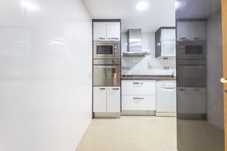 Piso en venta en El Grau en Valencia