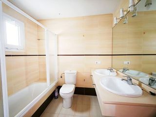 Piso en venta en Reconquista-San José Artesano-El Rosario en Algeciras