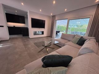 Casa adosada en alquiler en Nueva Andalucía centro en Marbella