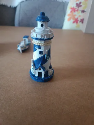 Lote Decoración Marinera: Faro, Barco y Cofre