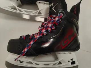 Patines Hockey CCM JetSpeed FT880 7.5EE FIT3