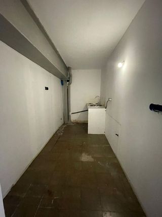 Local comercial en venta en Riera en Cornellà de Llobregat