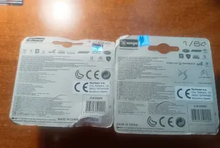 2 Burago Volkswagen Van Samba 1/64