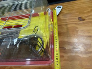 Tortuguera de plástico