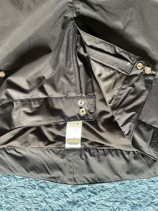Pantalones de esquí negros de Decathlon