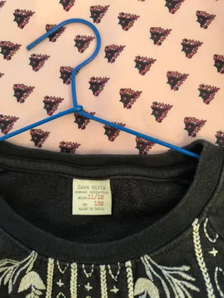 Sudadera niña bordada