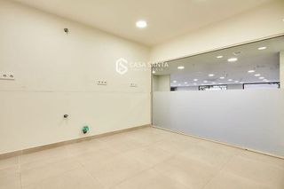 Local comercial en venta en Yecla