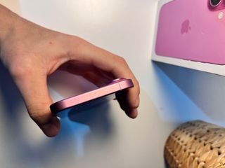 iPhone 16 100% Batteria ORIGINALE Rosa 128gb