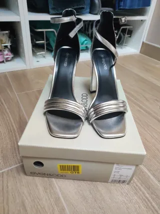 Sandalias de tacón plateadas Even&Odd