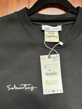 Sudadera Zara (colaboración) Negra
