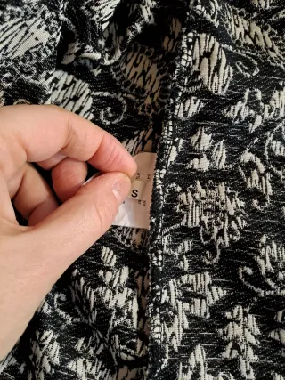 Gonna corta fantasia fiori pieghe S