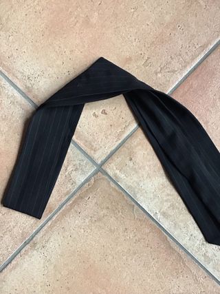 Cravatta nuova a righe