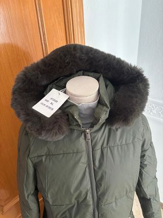 Abrigo largo impermeable mujer verde caqui