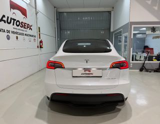 Tesla Model Y Gran Autonomía 4WD