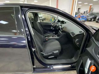 Peugeot 308 5p Style PureTech 130 S&S 6 Vel. MAN