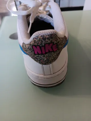 Nike Air Force 1 Lv8 DR3095-100