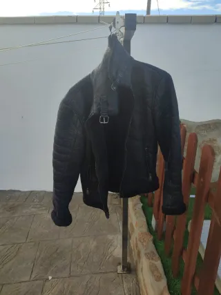 Chaqueta negra mujer