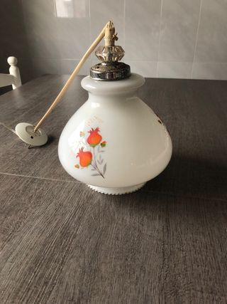 Lámpara colgante de cristal con flores