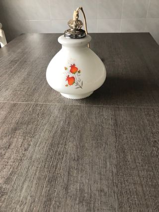 Lámpara colgante de cristal con flores