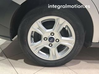 Ford Transit Courier KOMBI TREND1.5