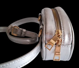 Bolso fiesta plateado nuevo Parfois