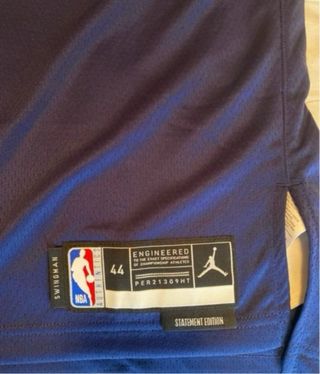 Camiseta NBA 30 Azul y Dorada de CURRY