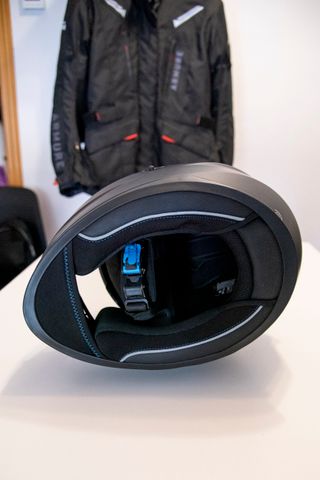 Casco Integral Moto WESTT Negro