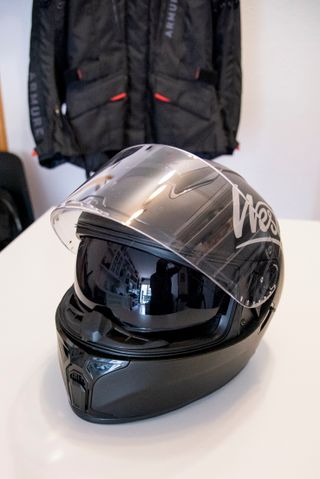 Casco Integral Moto WESTT Negro