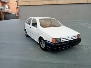 Fiat Tipo 1/24 Modellino Auto