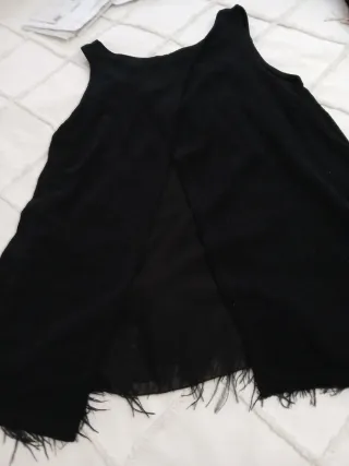 Blusa negra fiesta con plumas Talla L