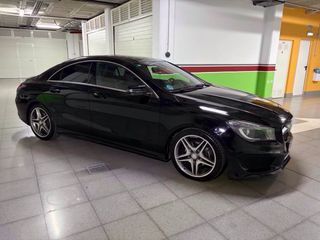 Mercedes-Benz CLA AMG Automatico 200 170 cv 2015