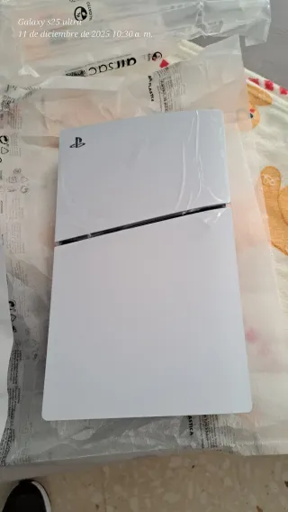 Consola Sony PS5 Slim con lector de disco Blanca N