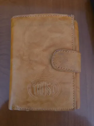 Carteras de piel para hombre