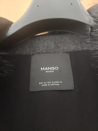 Trenca con capucha gris