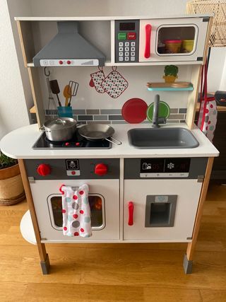 Cocina de madera para niñ@s