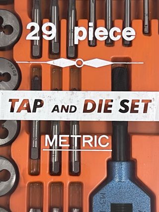 Set Maschi e Filiere Metrici 29 Pezzi