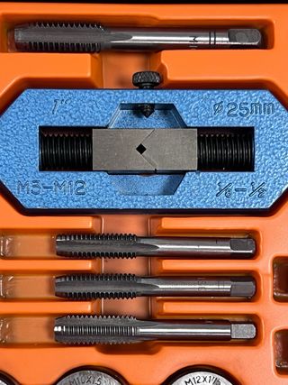 Set Maschi e Filiere Metrici 29 Pezzi