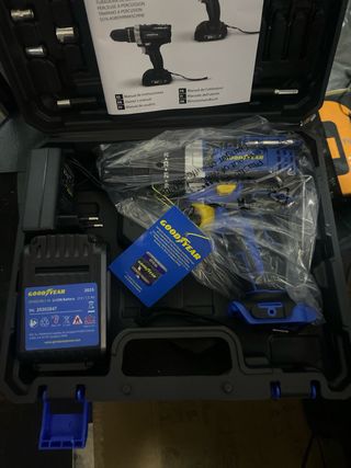 Taladro de impacto Goodyear GY 3521ID