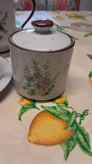 Set colazione floreale