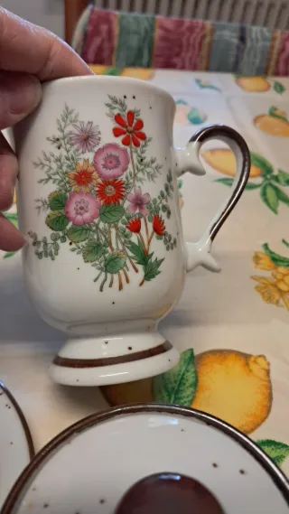 Set colazione floreale