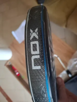 Pala Padel NOX AT10 12K Agustin Tapia